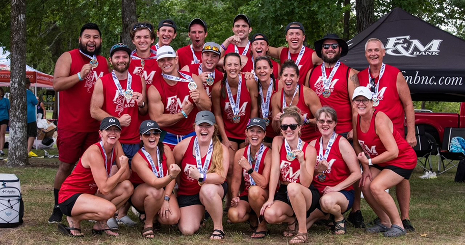 F&M Bank teammates having fun at the 2022 Dragon Boat Race